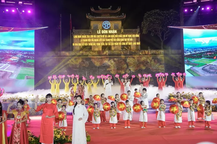 H&agrave; Nội đ&oacute;n nhận danh hiệu "Th&agrave;nh vi&ecirc;n mạng lưới c&aacute;c th&agrave;nh phố thủ c&ocirc;ng s&aacute;ng tạo thế giới" của hai l&agrave;ng nghề Chuy&ecirc;n Mỹ v&agrave; Sơn Đồng- Ảnh 1.