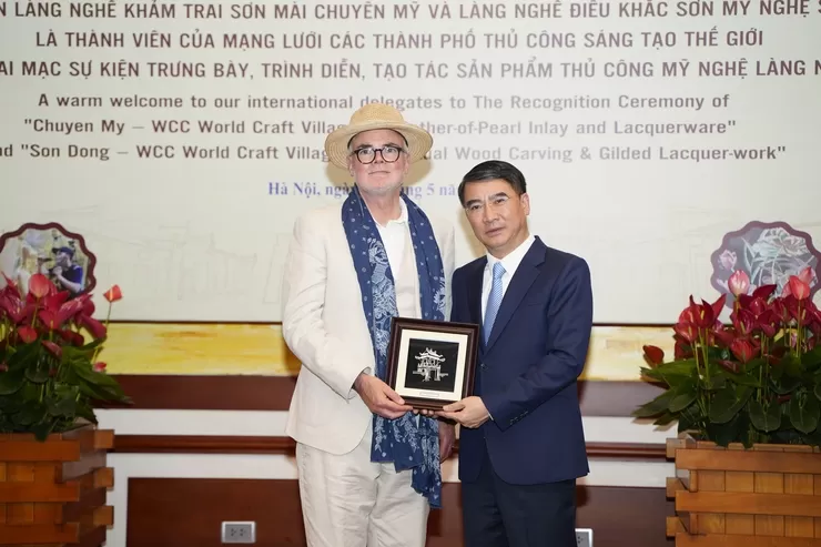 H&agrave; Nội đ&oacute;n đo&agrave;n đại biểu quốc tế dự lễ vinh danh hai l&agrave;ng nghề thủ c&ocirc;ng s&aacute;ng tạo thế giới- Ảnh 6.